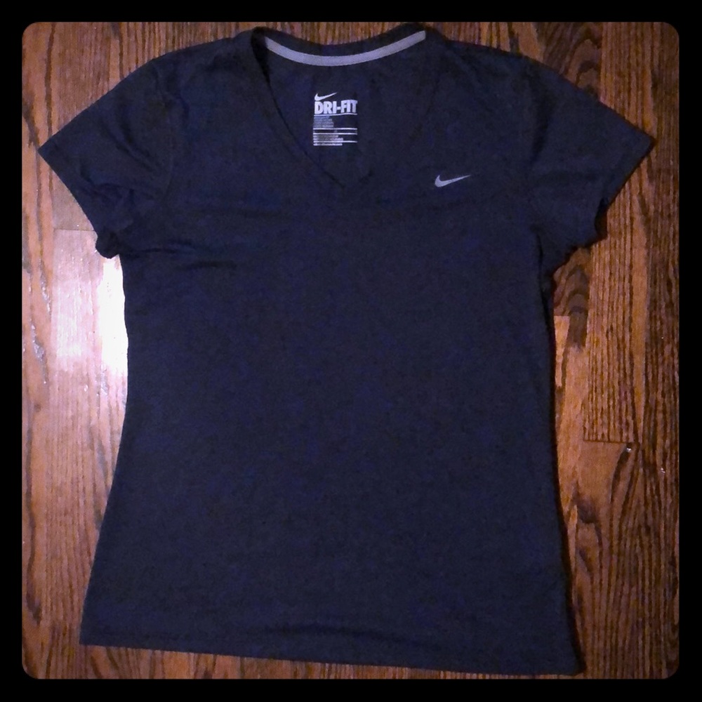 Nike Navy drifit tee